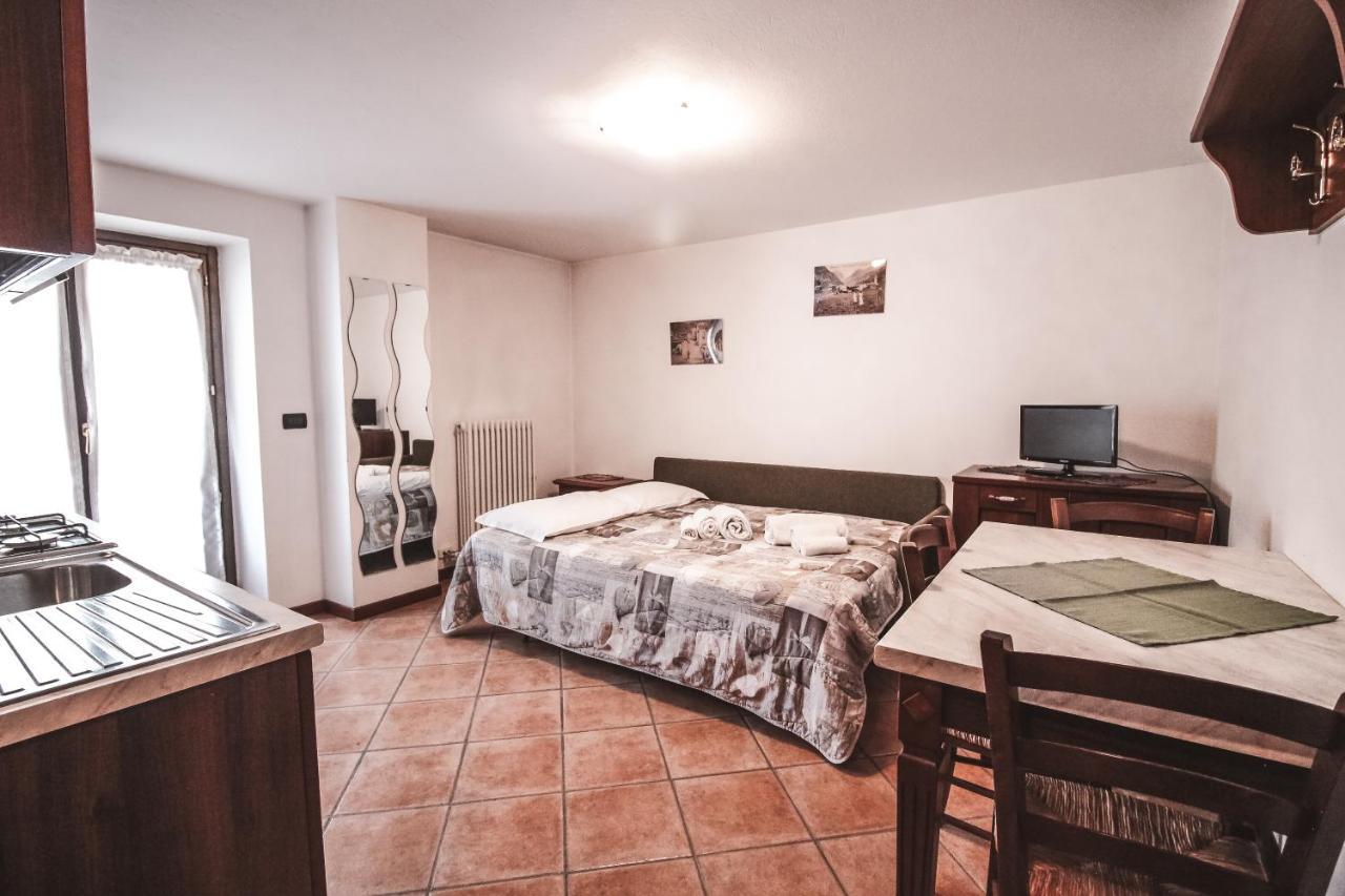Residence Aquila - Mono Punta Valnera بروسون المظهر الخارجي الصورة